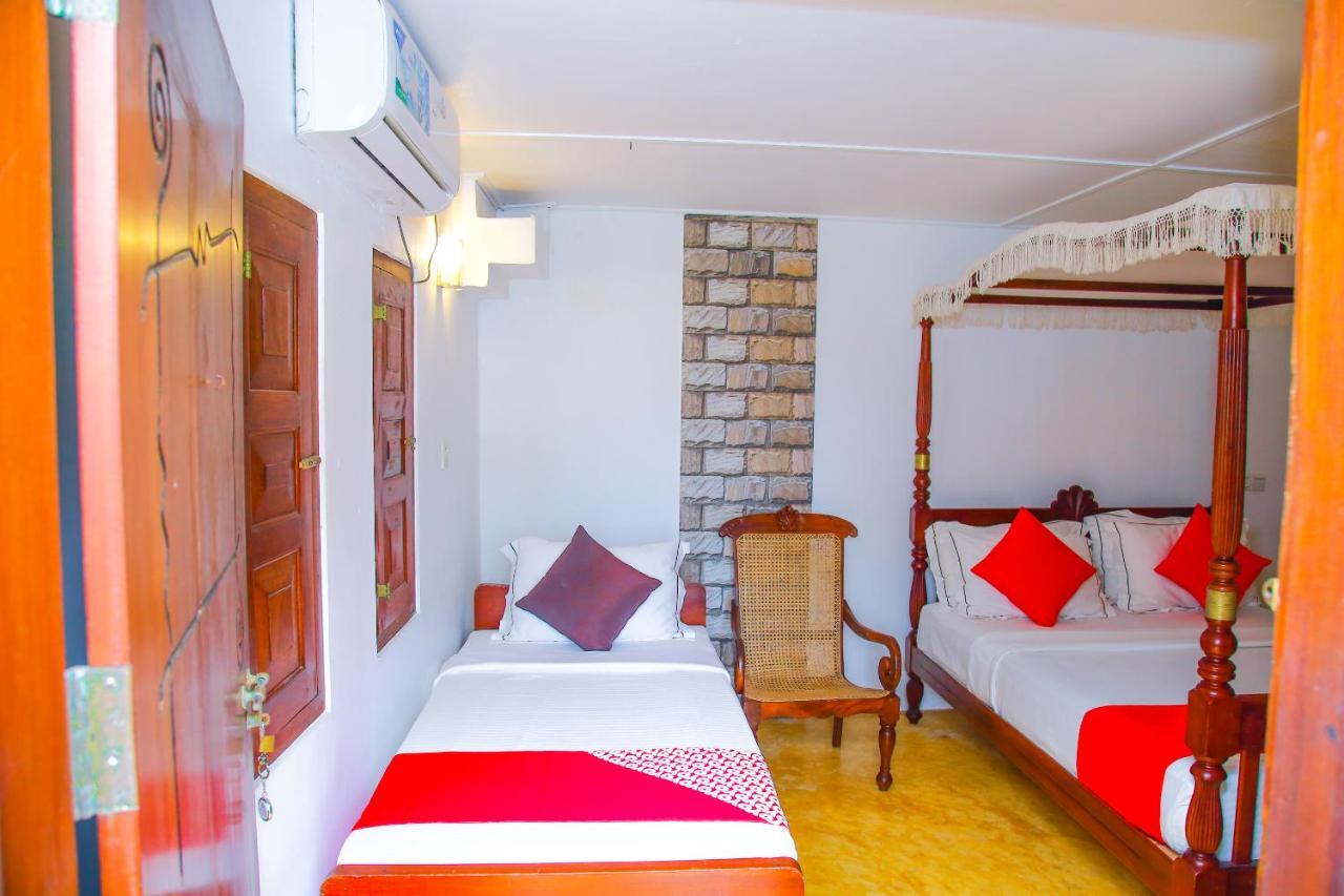 Hotel Nawathana Matara Kültér fotó