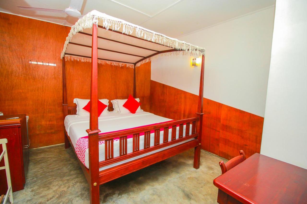 Hotel Nawathana Matara Kültér fotó
